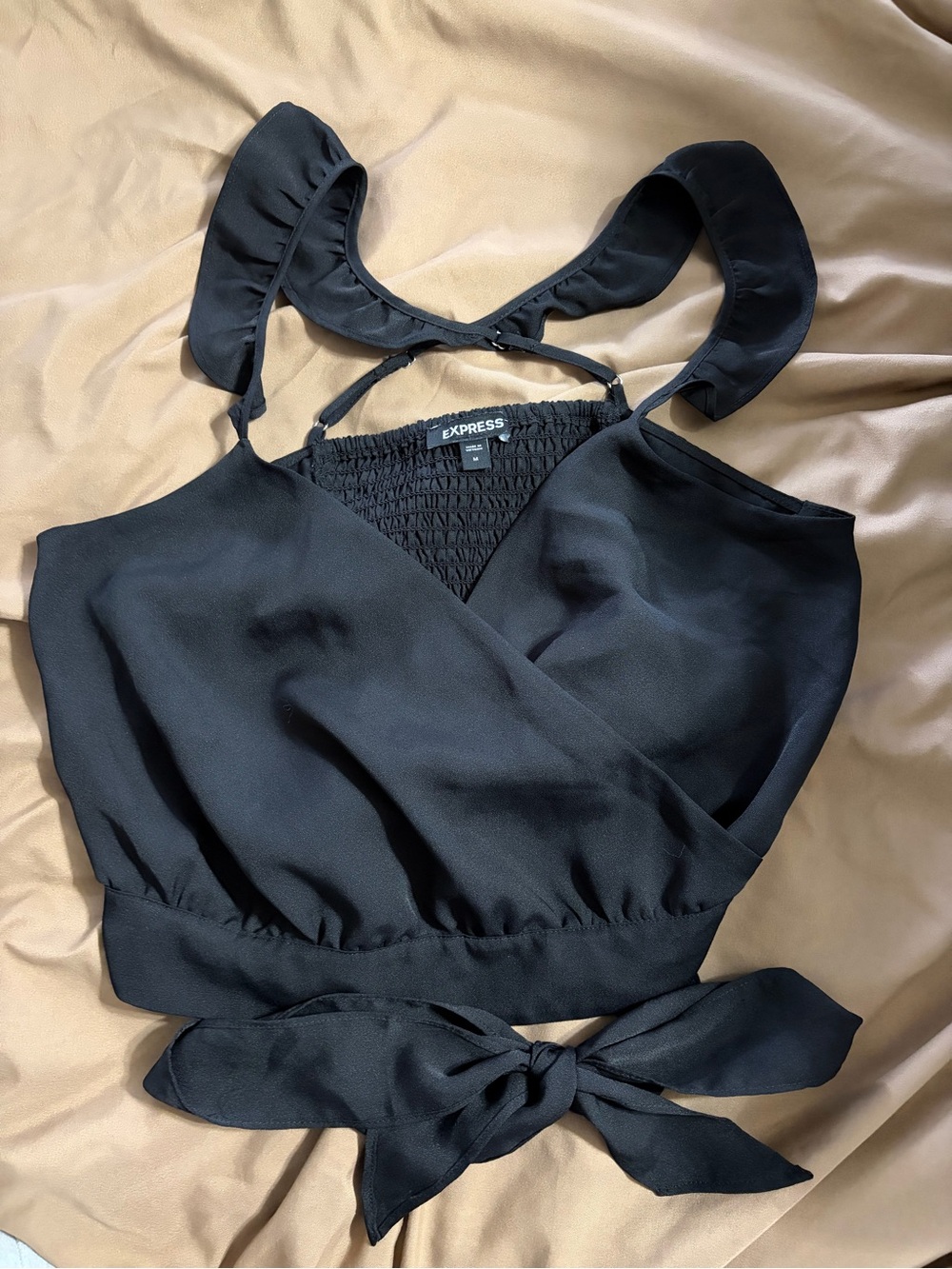 Express Black Tie-Back V-Neck Cropped Tank